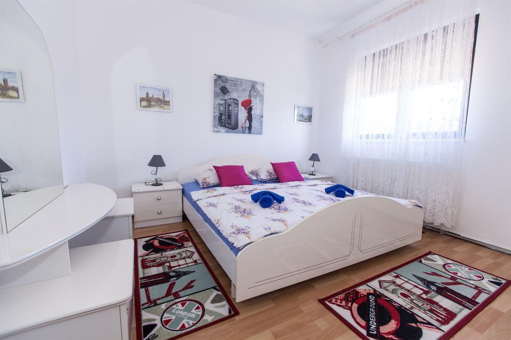 Apartments Vita Novi Vinodolski Δωμάτιο φωτογραφία